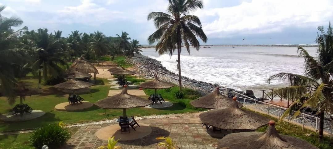 Casablanca Beach Resort Sekondi-Takoradi Exterior photo