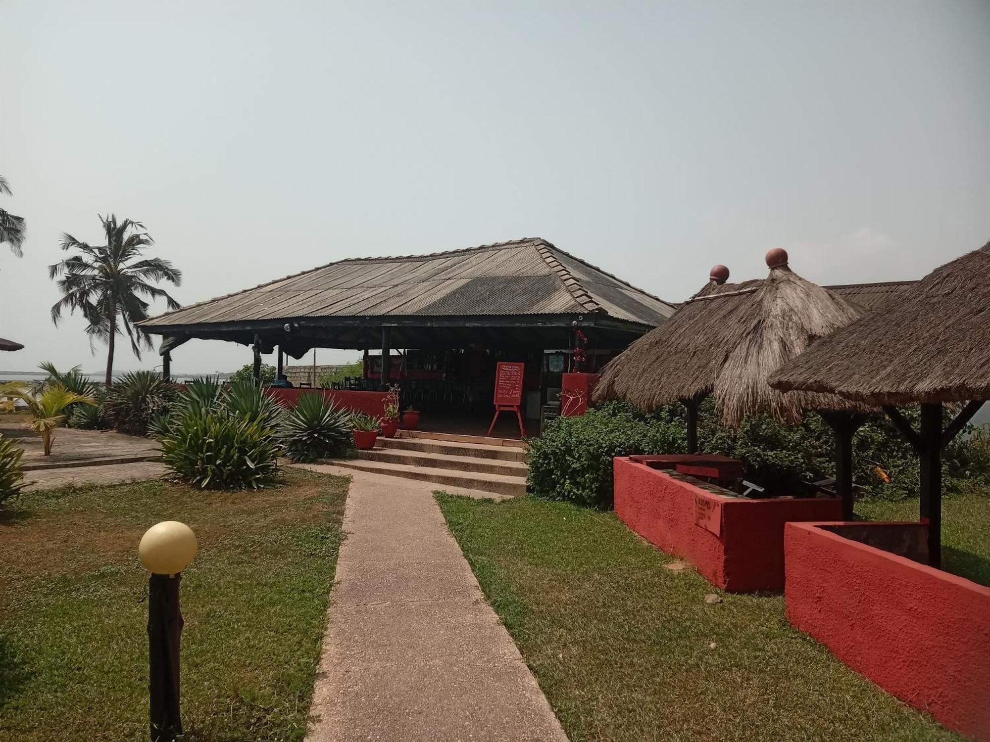 Casablanca Beach Resort Sekondi-Takoradi Exterior photo